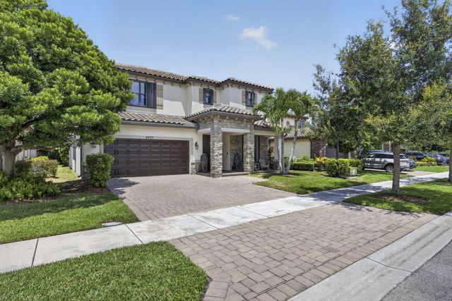 4577 Willow Run Way, Lake Worth, FL 33467
