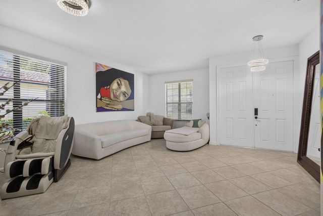 4577 Willow Run Way, Lake Worth, FL 33467