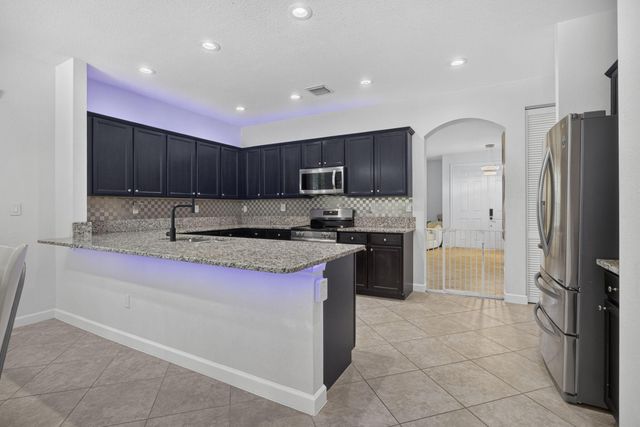 4577 Willow Run Way, Lake Worth, FL 33467