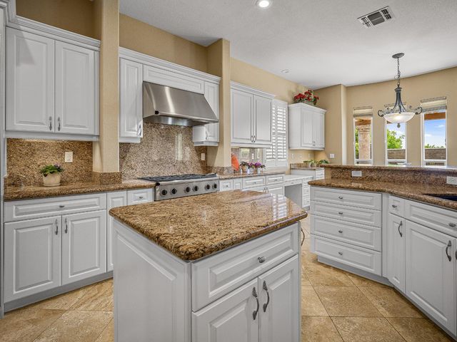 6085 Southerness Dr, El Dorado Hills, CA 95762