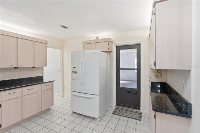 3002 S ROSE AVENUE, Inverness, FL 34450