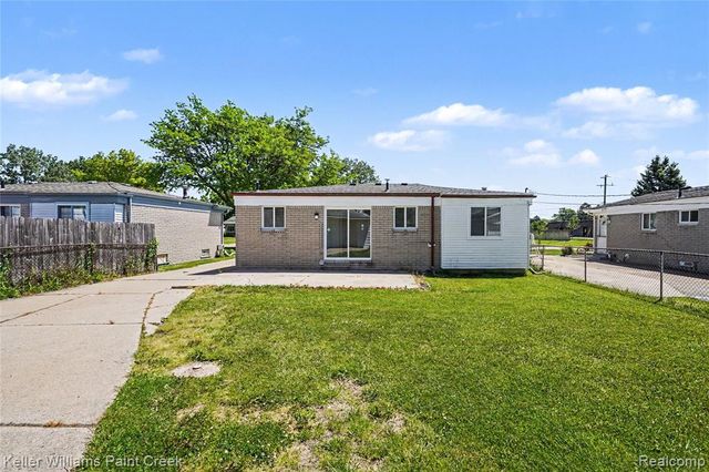 37125 Carpathia Boulevard, Sterling Heights, MI 48310