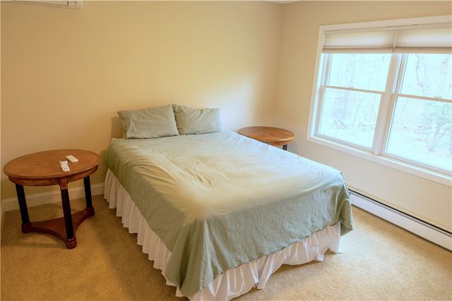 435 Allen Avenue, South Kingstown, RI 02879