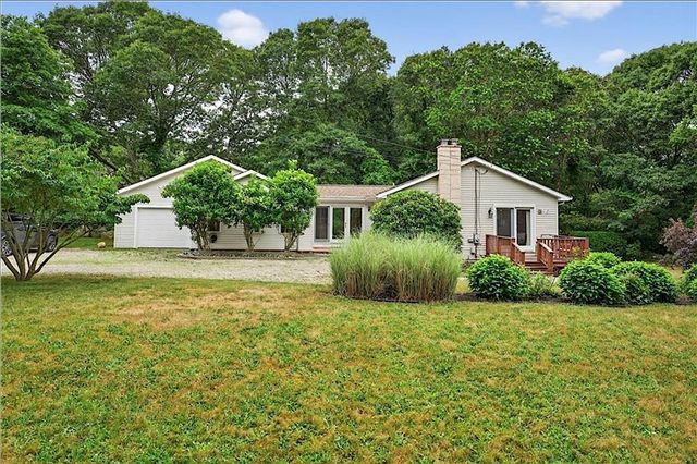 435 Allen Avenue, South Kingstown, RI 02879