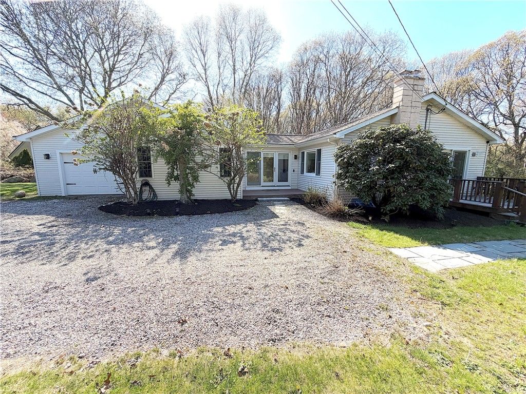435 Allen Avenue, South Kingstown, RI 02879