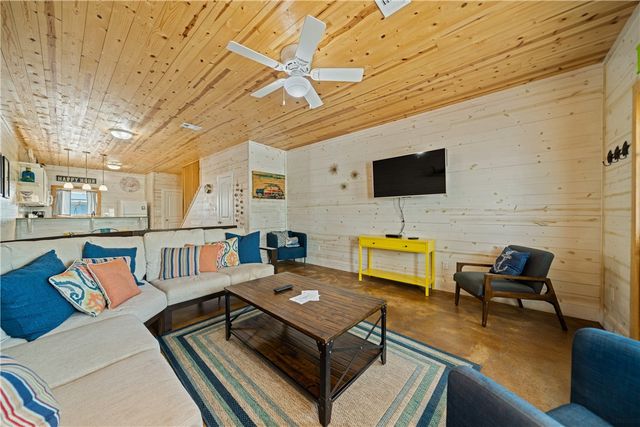 2120 S 11th St 602, Port Aransas, TX 78373