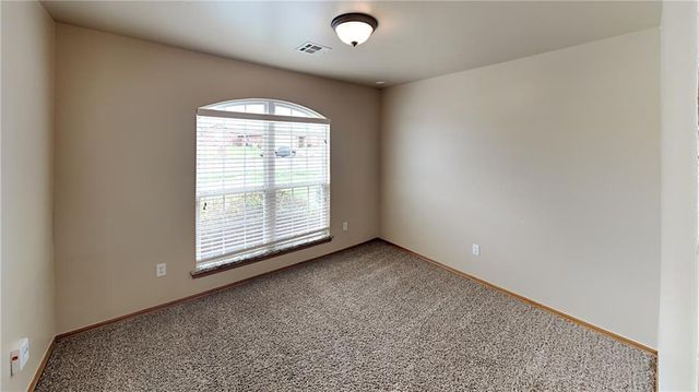 1420 SE 15th Street, Moore, OK 73160