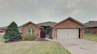 1420 SE 15th Street, Moore, OK 73160