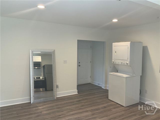 722 Waters Avenue B, Savannah, GA 31404