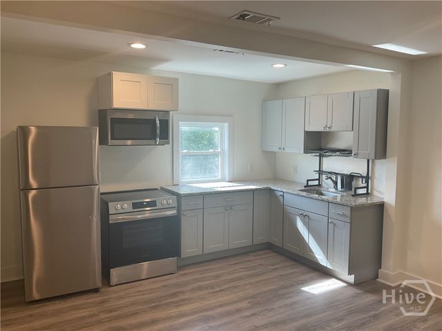 722 Waters Avenue B, Savannah, GA 31404