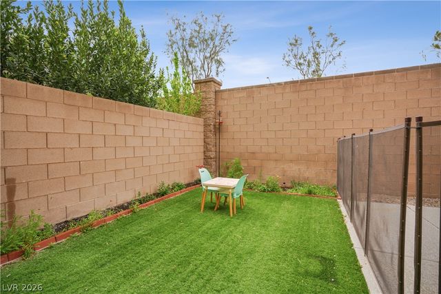 6151 Hays Cove Court, Las Vegas, NV 89148