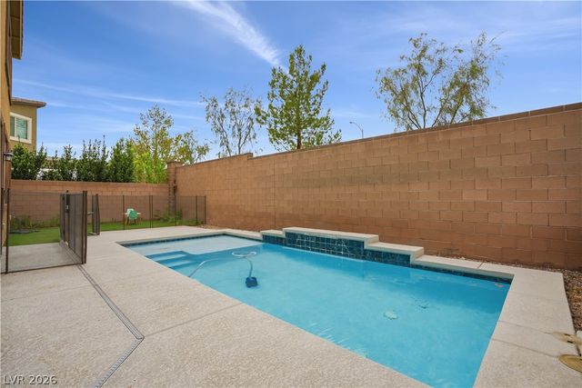 6151 Hays Cove Court, Las Vegas, NV 89148
