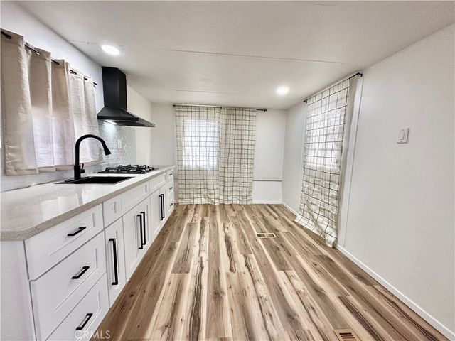 6426 Valley View Street 9, Joshua Tree, CA 92252