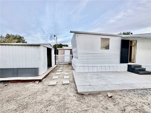 6426 Valley View Street 9, Joshua Tree, CA 92252