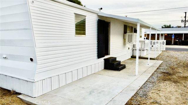 6426 Valley View Street 9, Joshua Tree, CA 92252