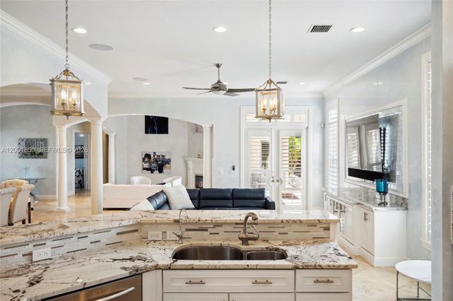 1008 Mandarin Isle, Fort Lauderdale, FL 33315