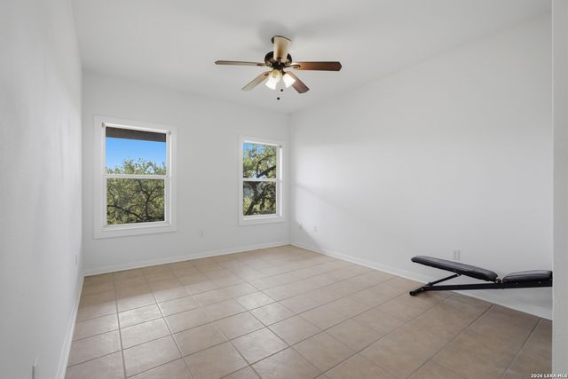 9846 Cash Mountain Rd, Helotes, TX 78023