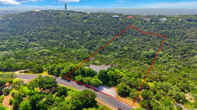 9846 Cash Mountain Rd, Helotes, TX 78023