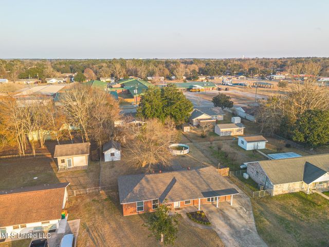 110 Jamaica Street, Long Beach, MS 39560