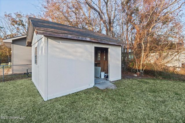 110 Jamaica Street, Long Beach, MS 39560