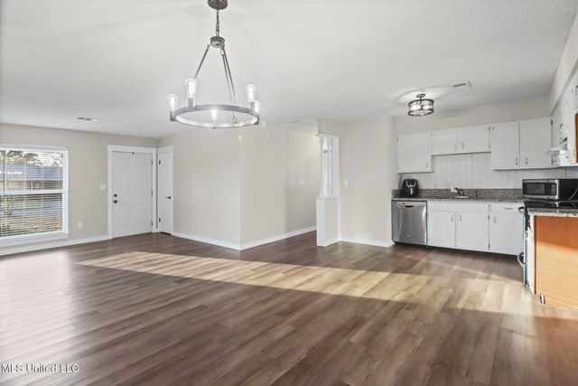 110 Jamaica Street, Long Beach, MS 39560