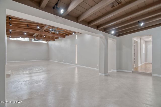 3910 E Calle De Jardin, Tucson, AZ 85711