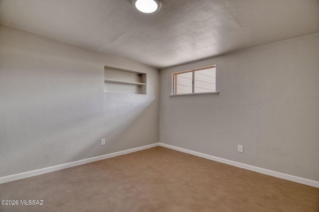 3910 E Calle De Jardin, Tucson, AZ 85711