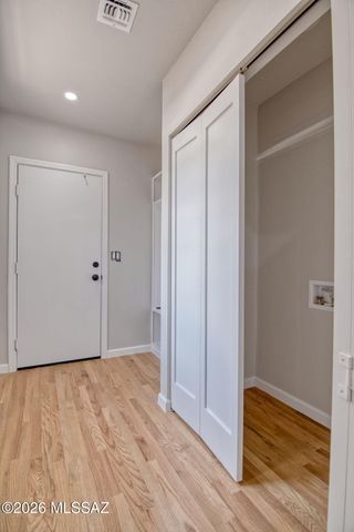 3910 E Calle De Jardin, Tucson, AZ 85711