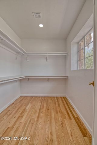 3910 E Calle De Jardin, Tucson, AZ 85711