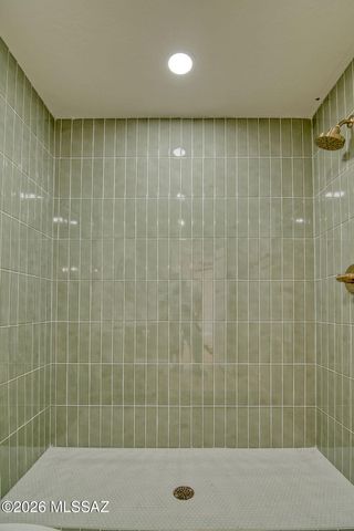 3910 E Calle De Jardin, Tucson, AZ 85711