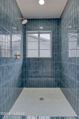 3910 E Calle De Jardin, Tucson, AZ 85711