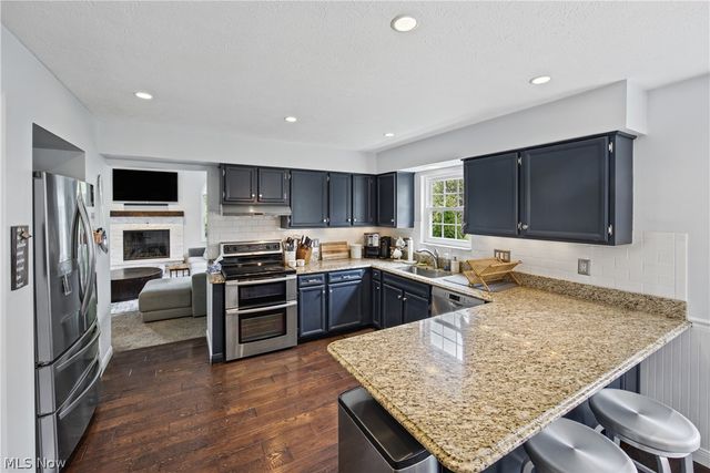 163 Sunset Drive, Hudson, OH 44236