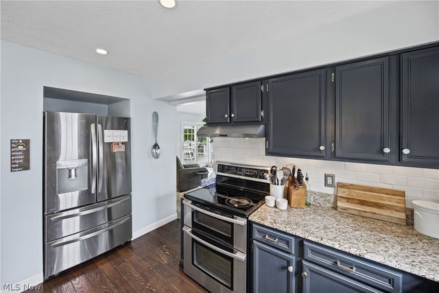 163 Sunset Drive, Hudson, OH 44236