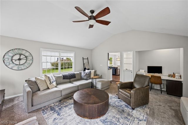 163 Sunset Drive, Hudson, OH 44236