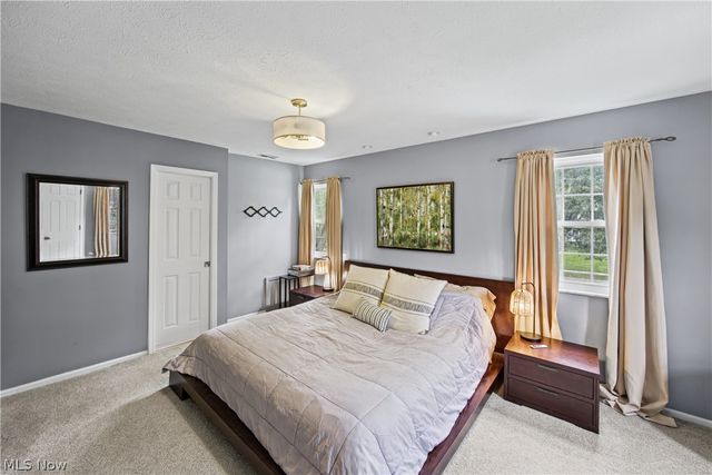 163 Sunset Drive, Hudson, OH 44236