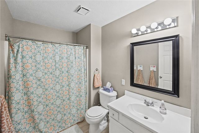 163 Sunset Drive, Hudson, OH 44236
