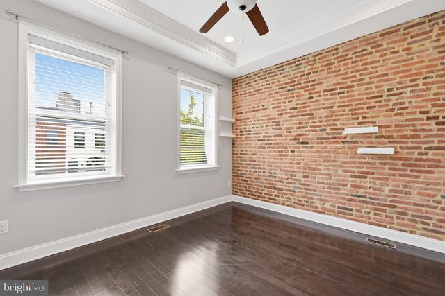 322 S CLINTON ST, Baltimore, MD 21224
