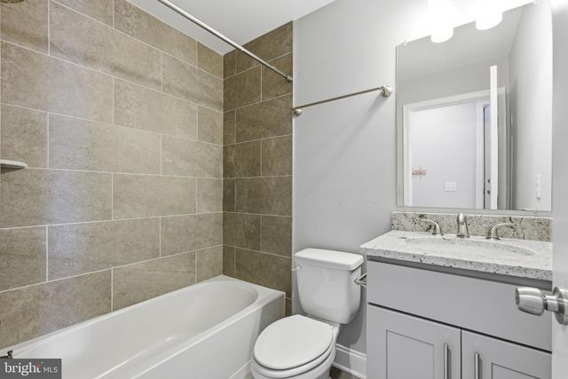 322 S CLINTON ST, Baltimore, MD 21224