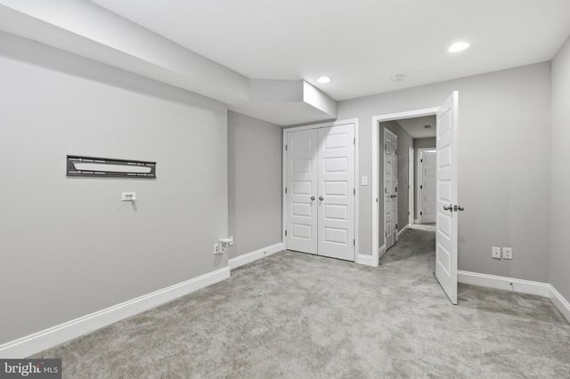 322 S CLINTON ST, Baltimore, MD 21224