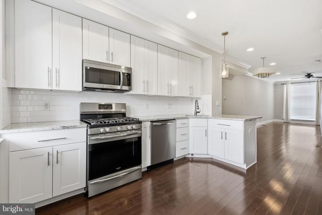 322 S CLINTON ST, Baltimore, MD 21224