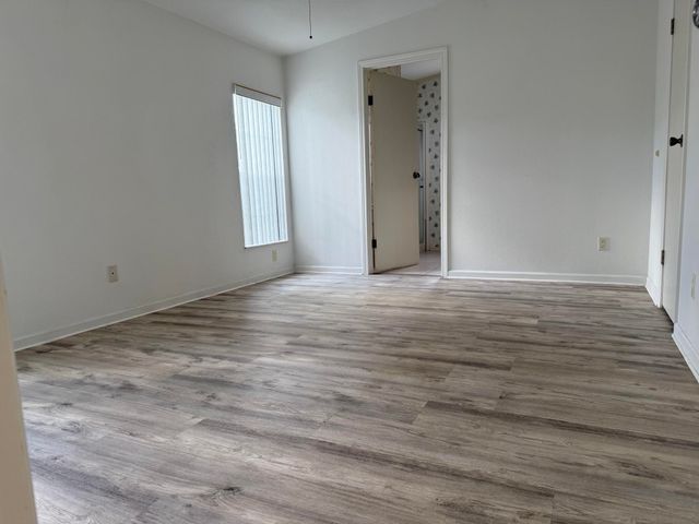 294 Kingfisher Avenue, Fort Pierce, FL 34982