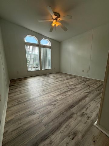 294 Kingfisher Avenue, Fort Pierce, FL 34982