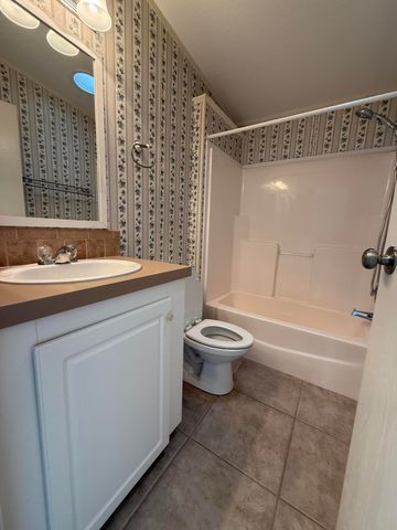 294 Kingfisher Avenue, Fort Pierce, FL 34982