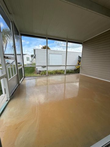 294 Kingfisher Avenue, Fort Pierce, FL 34982