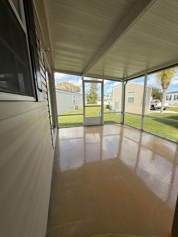 294 Kingfisher Avenue, Fort Pierce, FL 34982