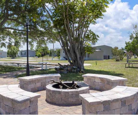 294 Kingfisher Avenue, Fort Pierce, FL 34982