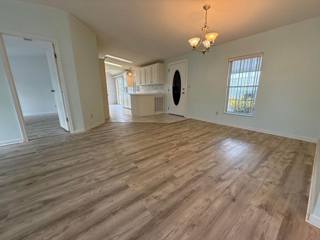 294 Kingfisher Avenue, Fort Pierce, FL 34982
