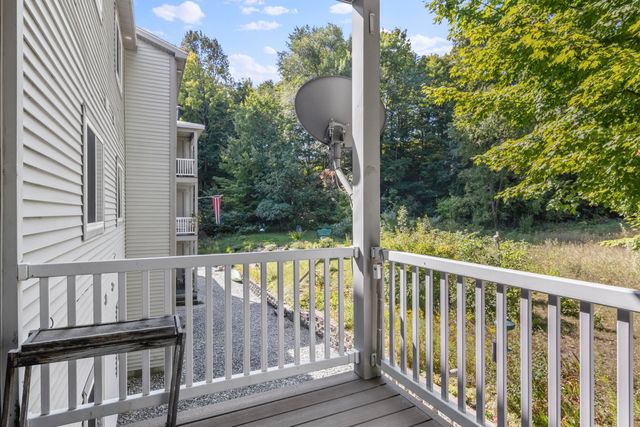 12047 S Elk Run, Elmwood Twp, MI 49684