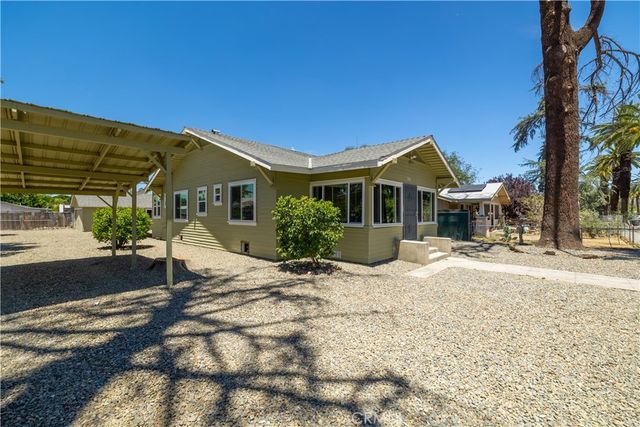 331 N Thompson, Hemet, CA 92543