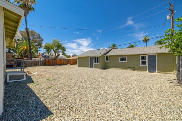 331 N Thompson, Hemet, CA 92543